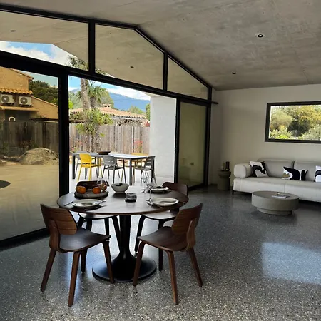 La Petite Maison Corse *