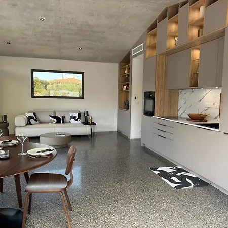 فيلة La Petite Maison Corse *